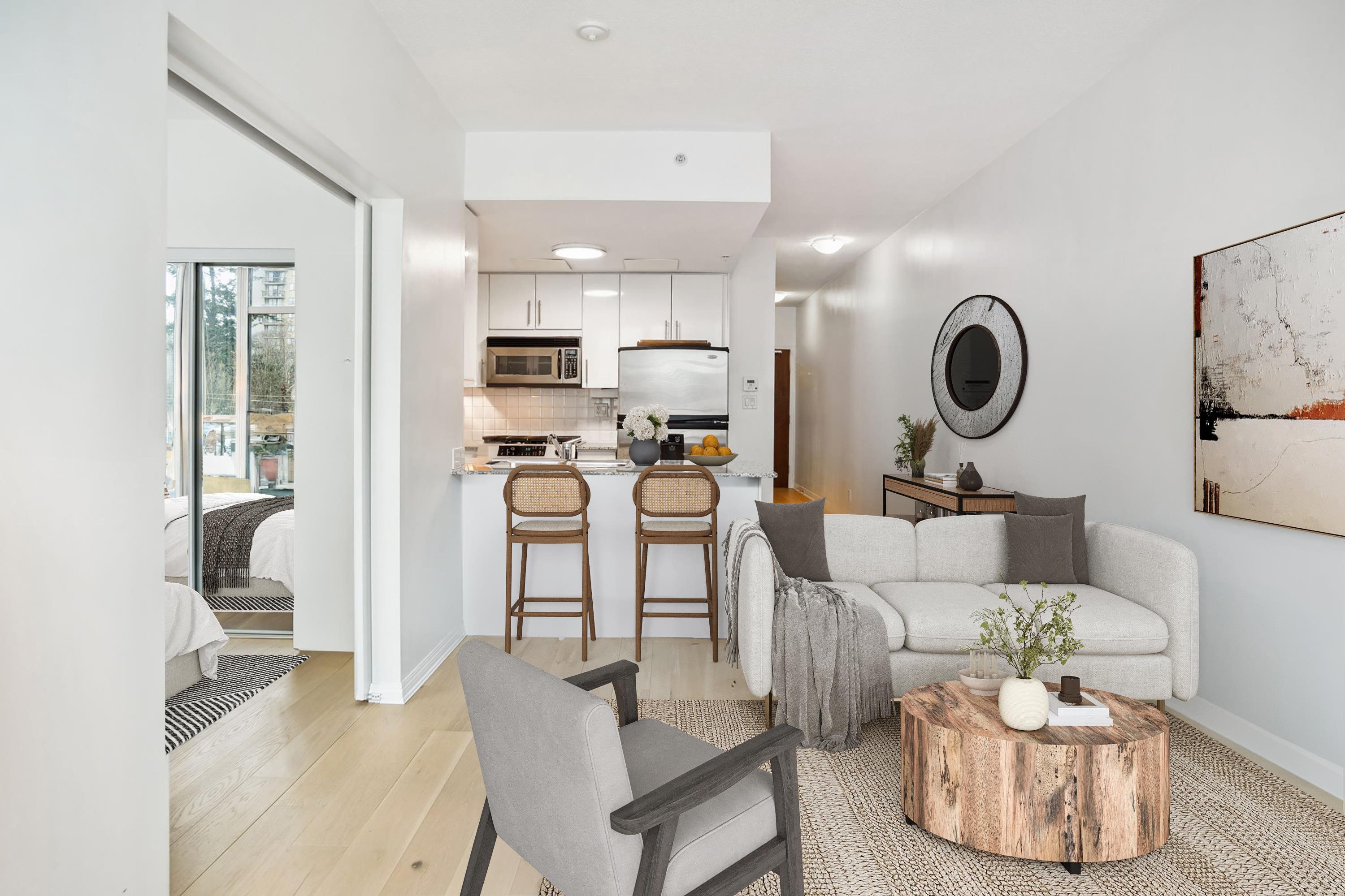 603 168 E ESPLANADE