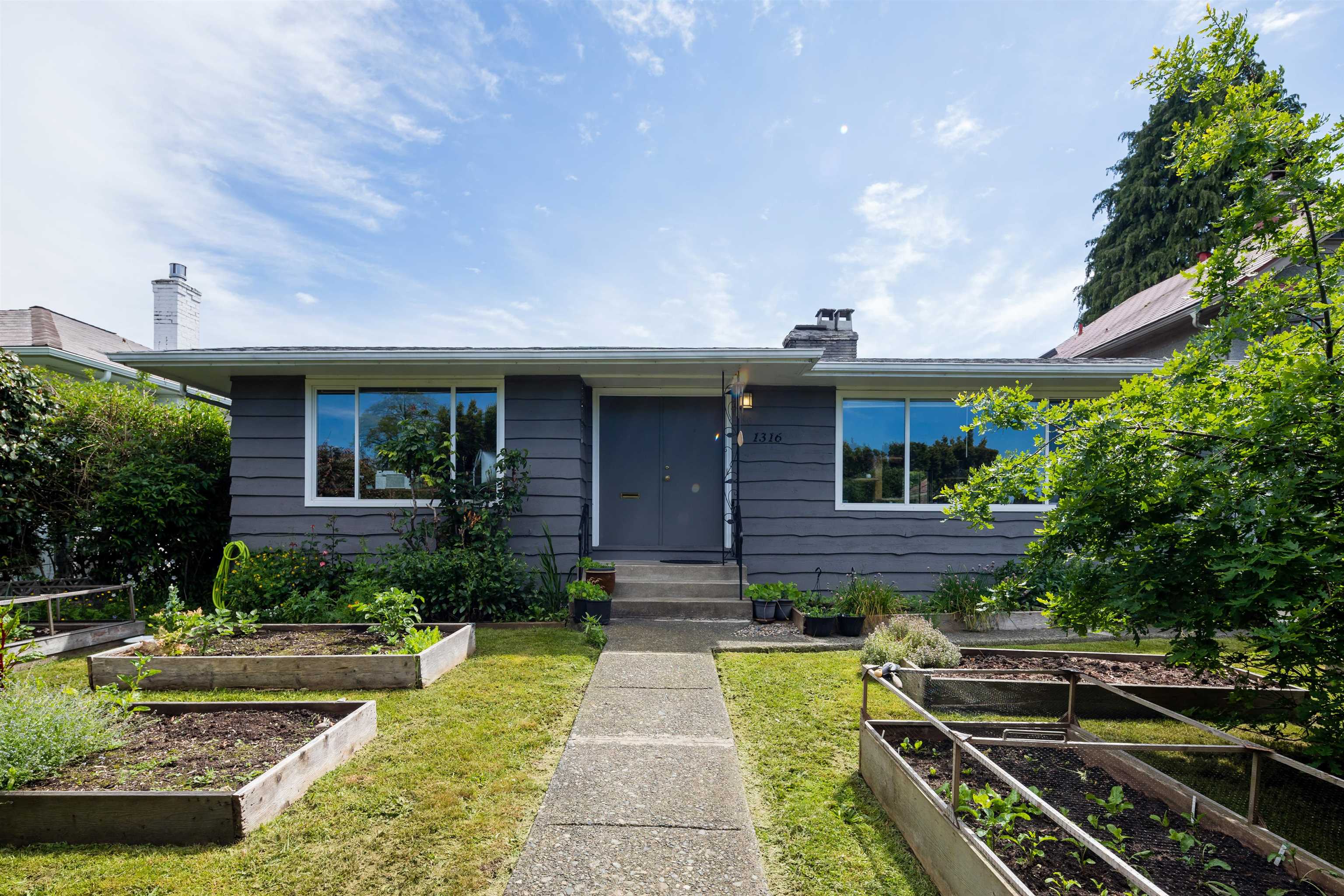 Listing image of 1316 GRAND BOULEVARD