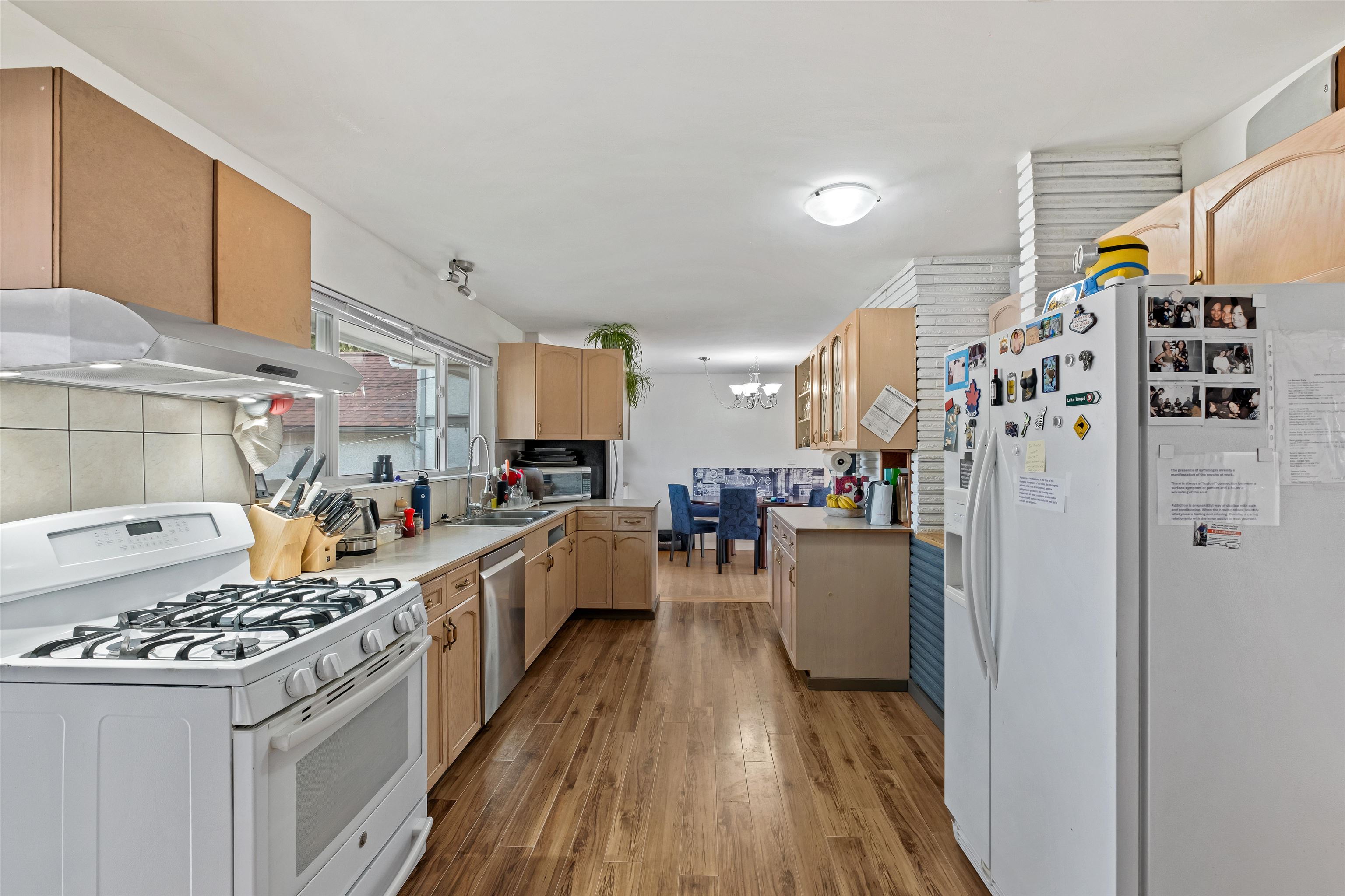Listing image of 1316 GRAND BOULEVARD