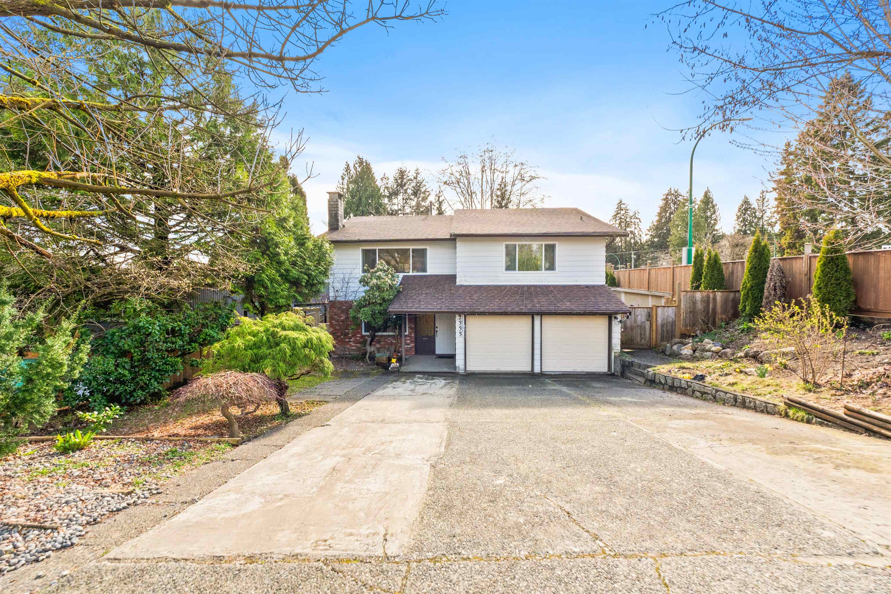 Listing image of 2333 KIRKSTONE ROAD