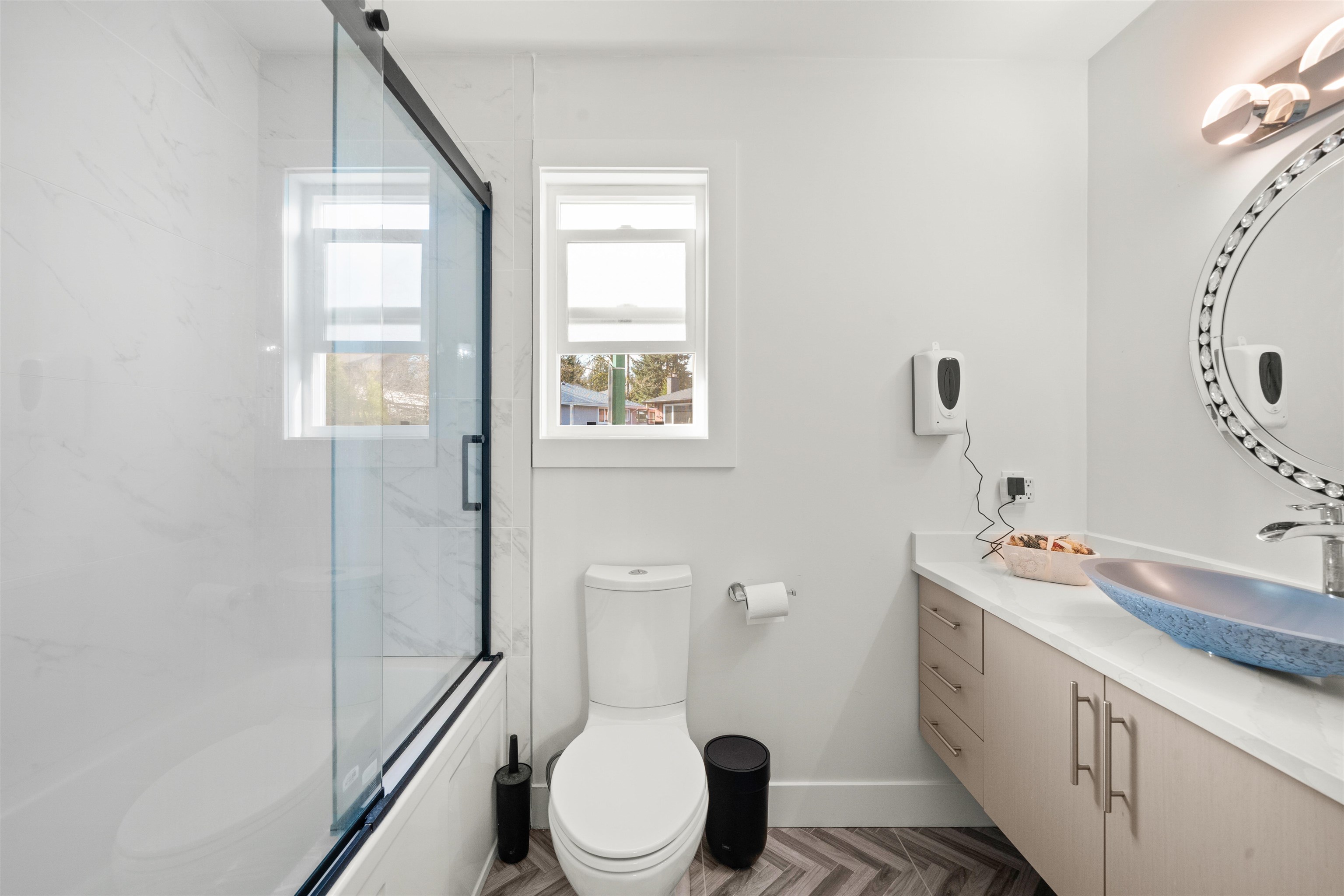 Listing image of 2333 KIRKSTONE ROAD