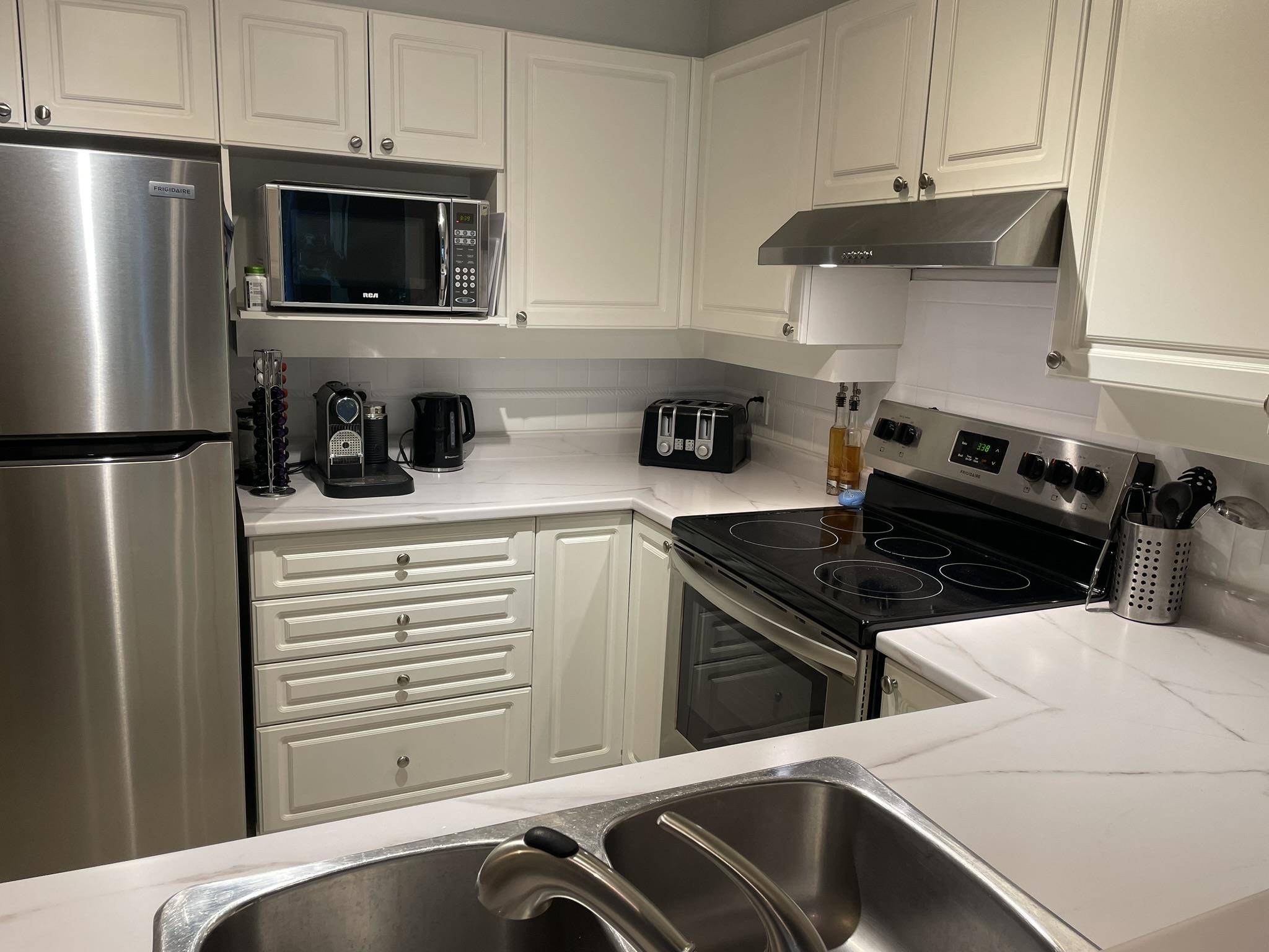 Listing image of 328 3600 WINDCREST DRIVE