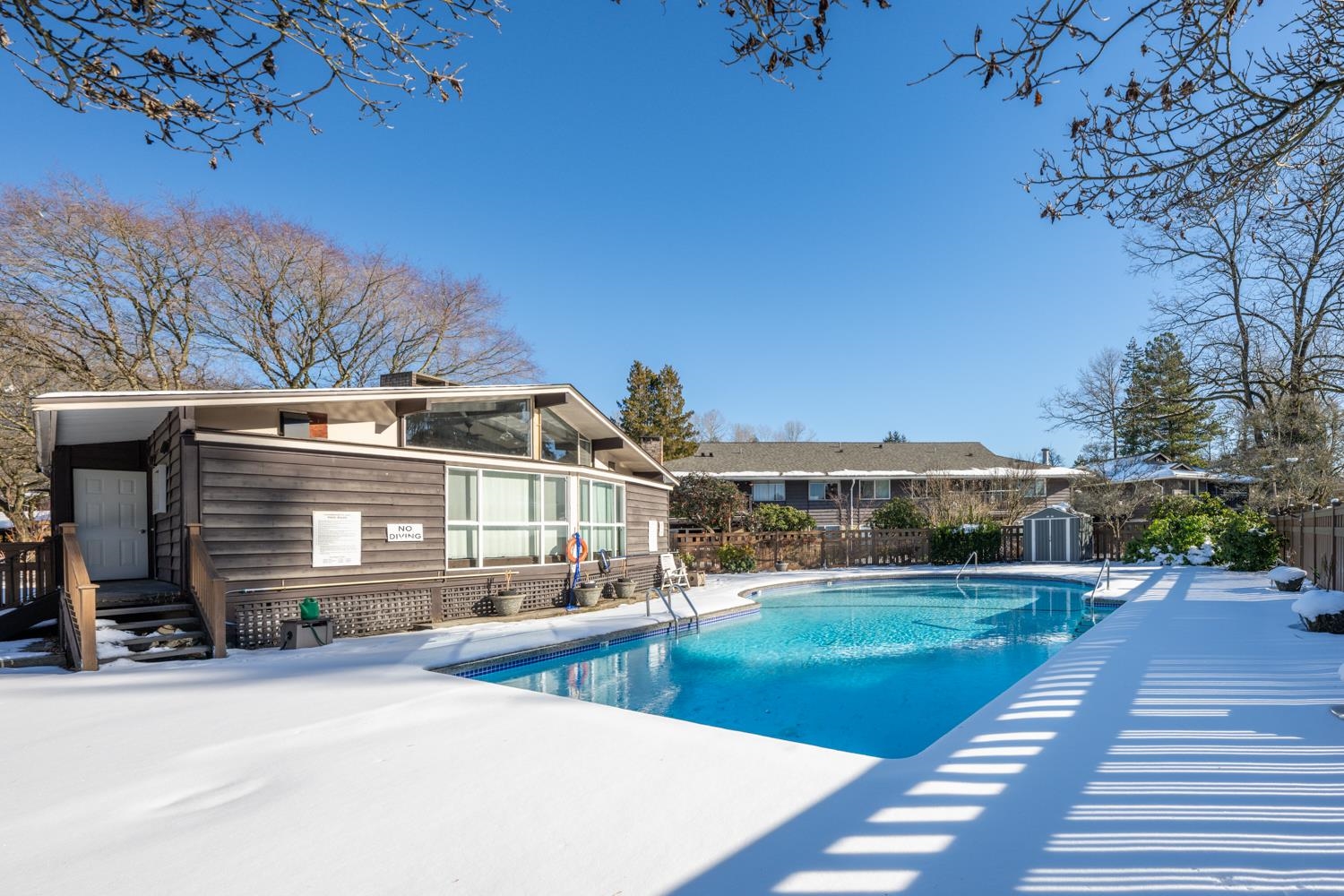 Listing image of 609 555 W 28TH STREET