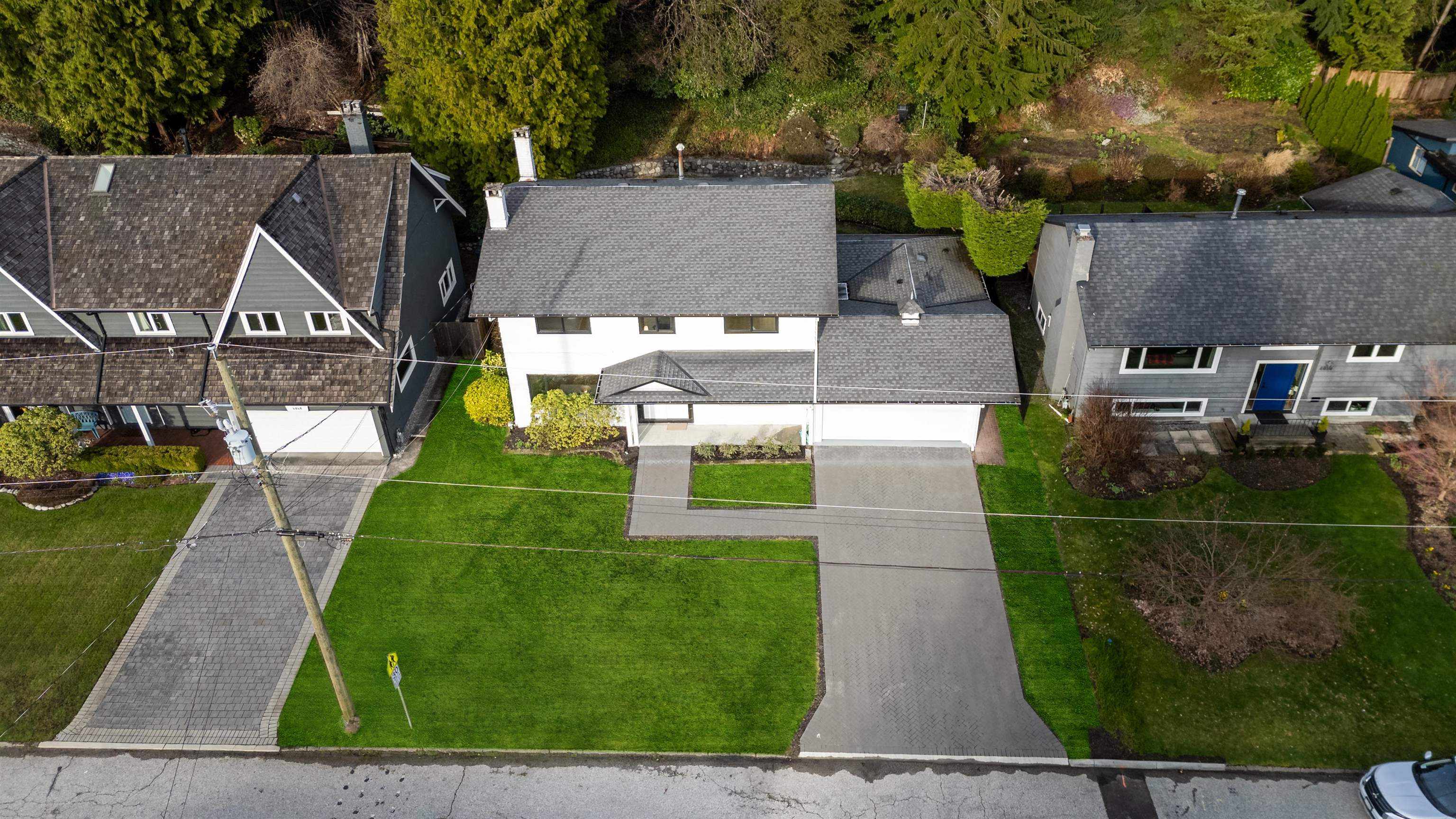 Listing image of 4040 RUBY AVENUE
