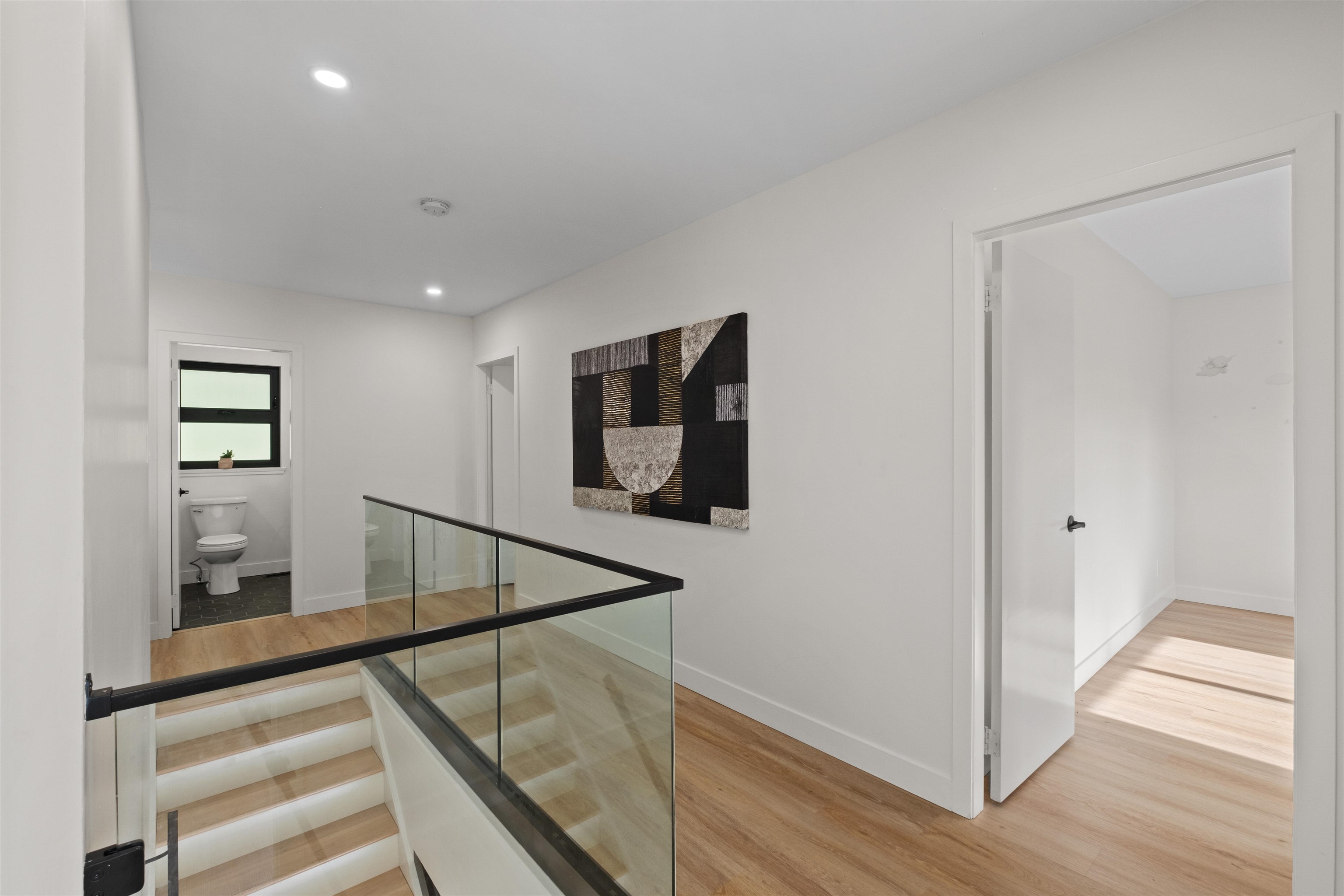 Listing image of 4040 RUBY AVENUE