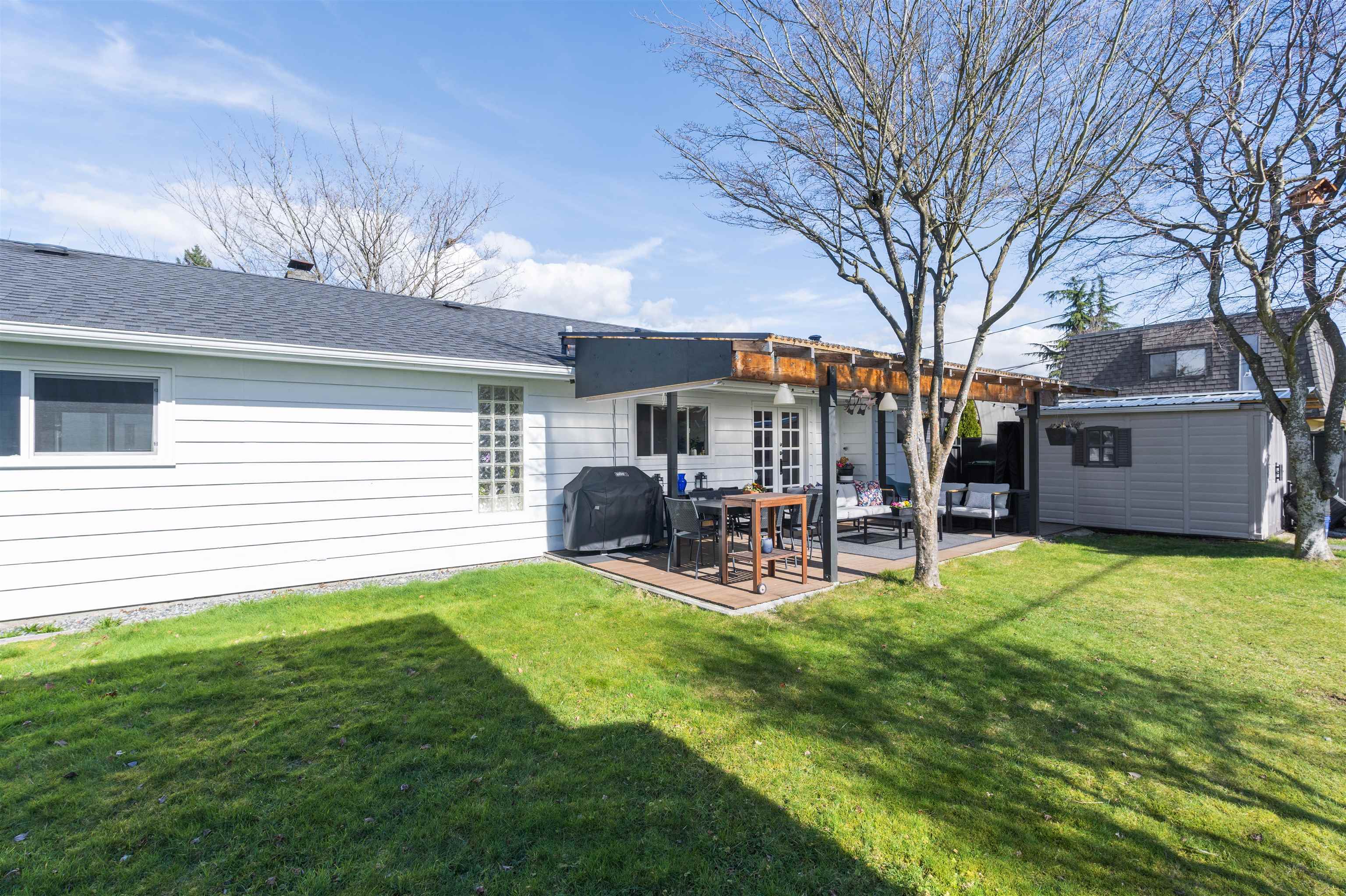 Listing image of 1287 W 15TH STREET