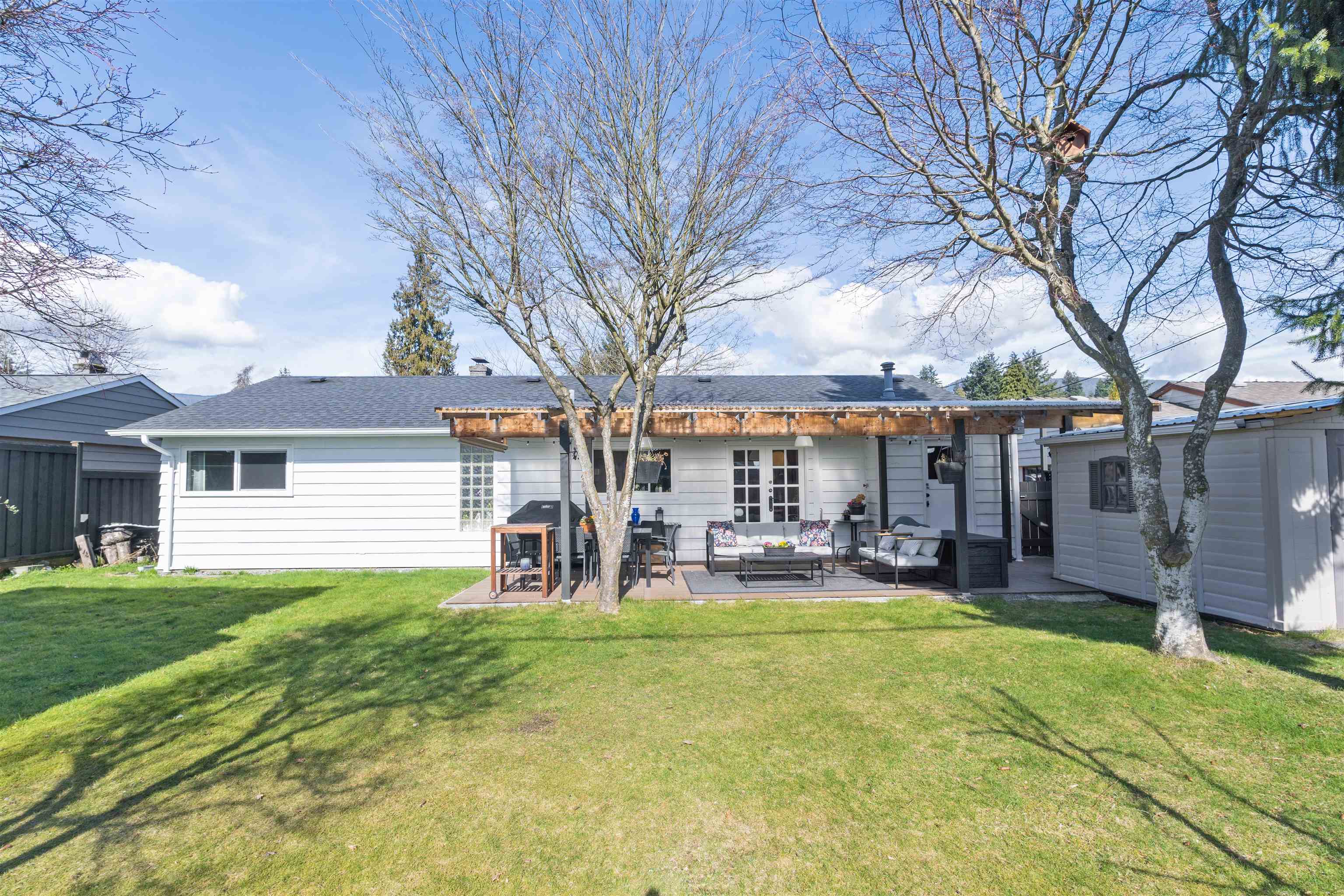 Listing image of 1287 W 15TH STREET