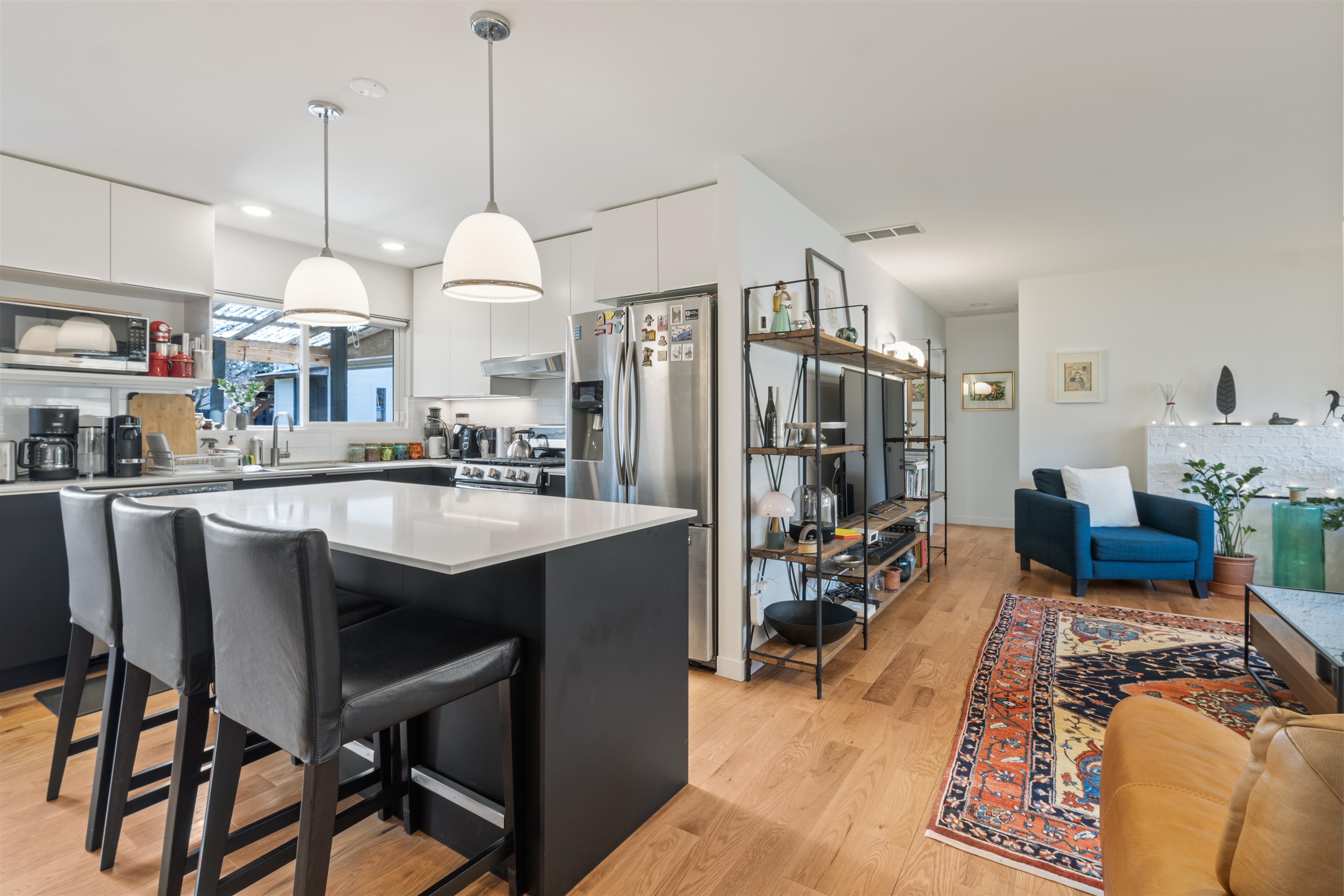 Listing image of 1287 W 15TH STREET