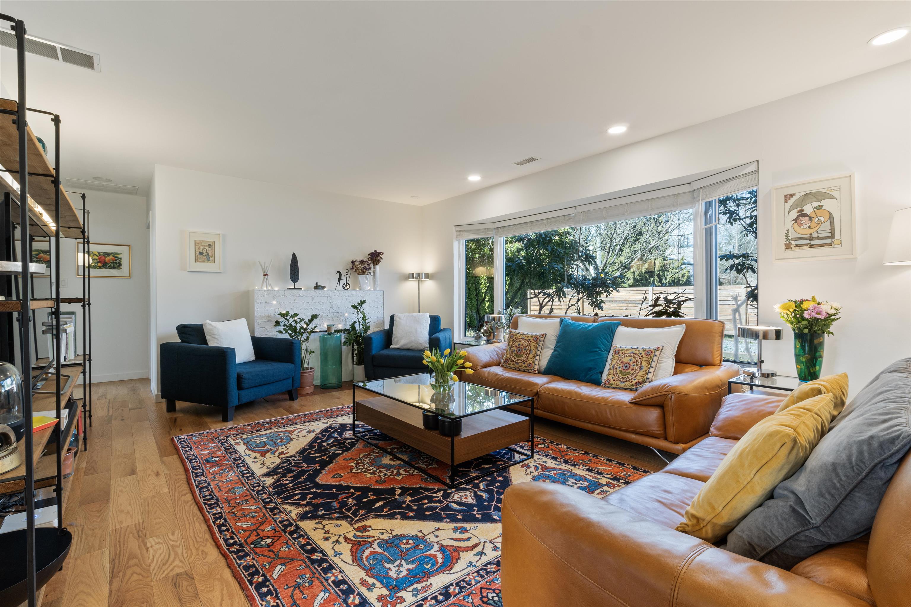 Listing image of 1287 W 15TH STREET