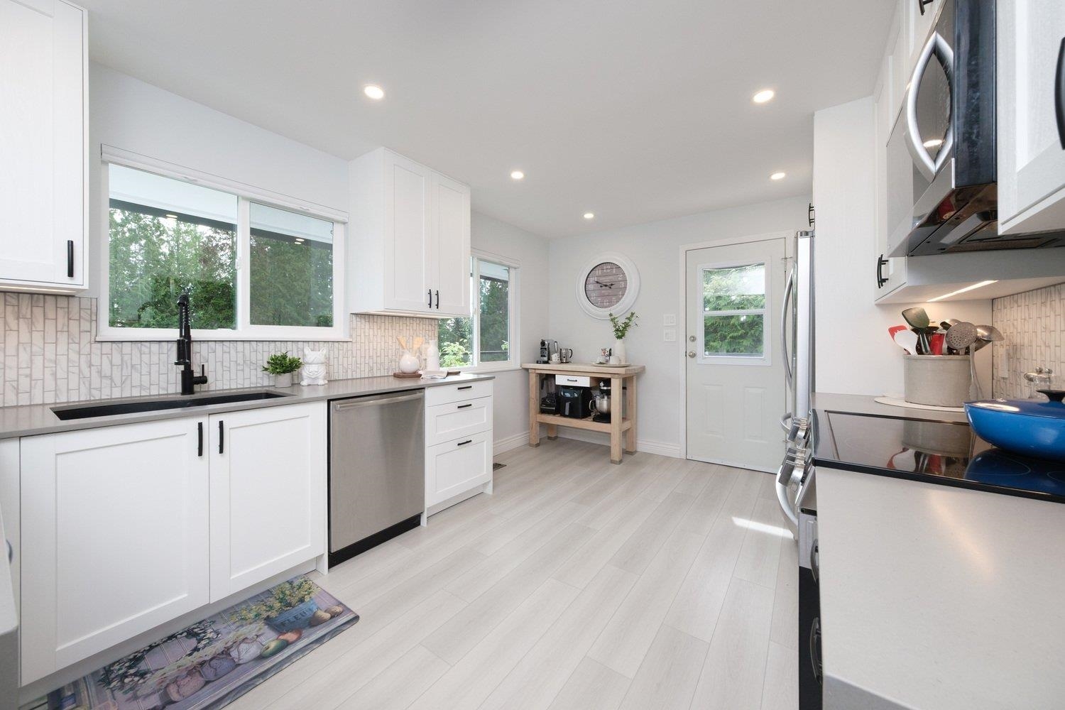 Listing image of 1438 MCNAIR DRIVE