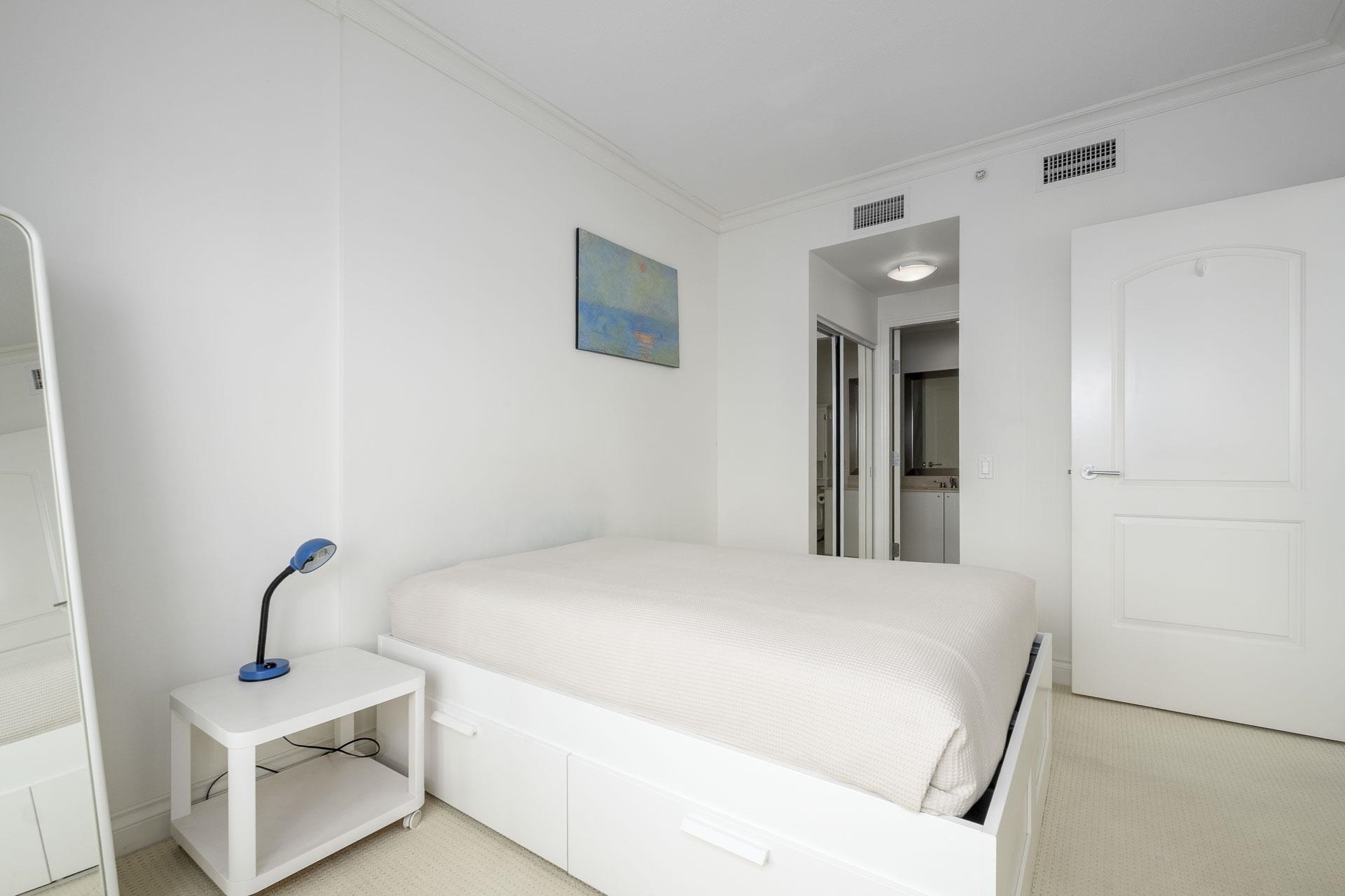 Listing image of 502 172 VICTORY SHIP WAY