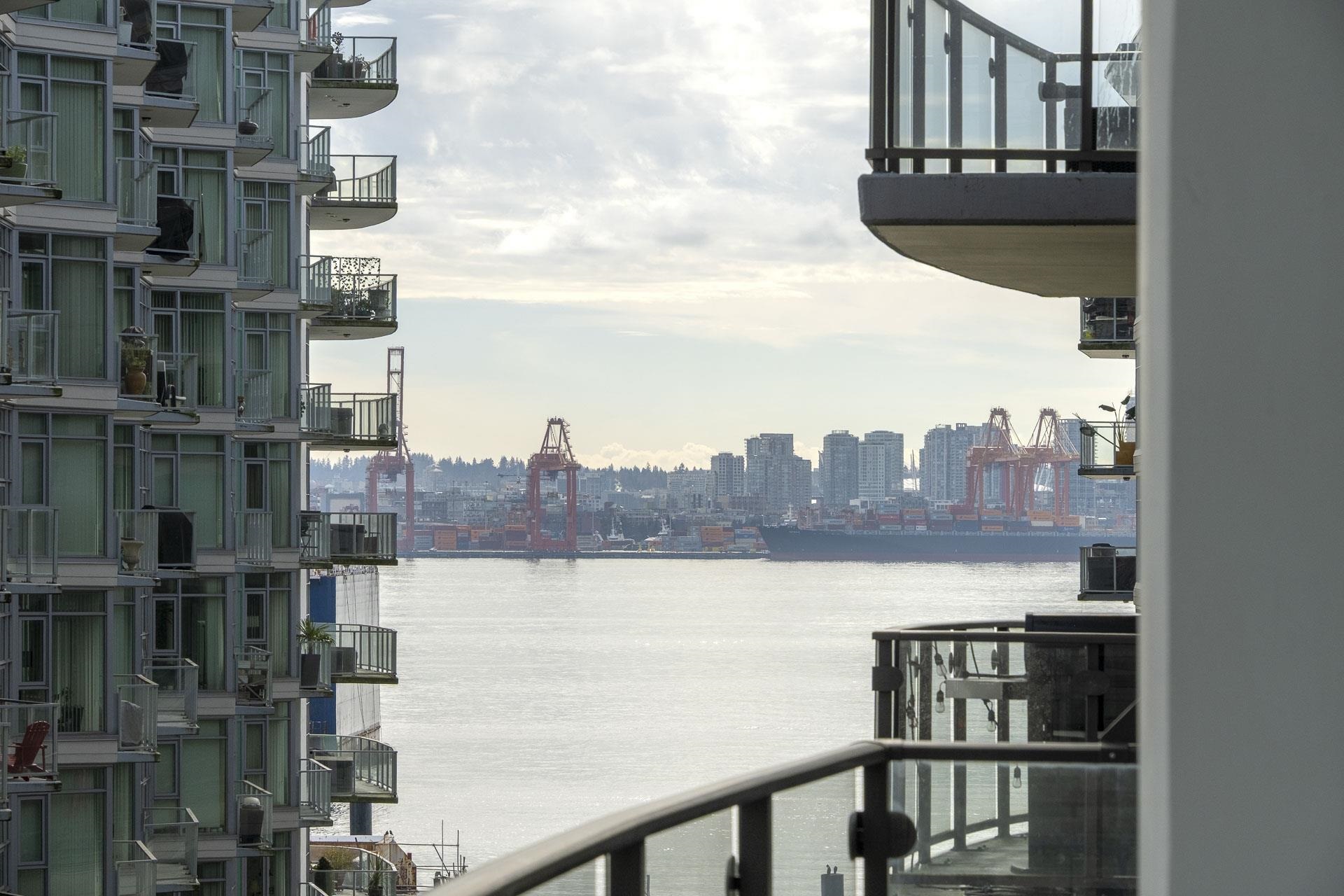 Listing image of 502 172 VICTORY SHIP WAY