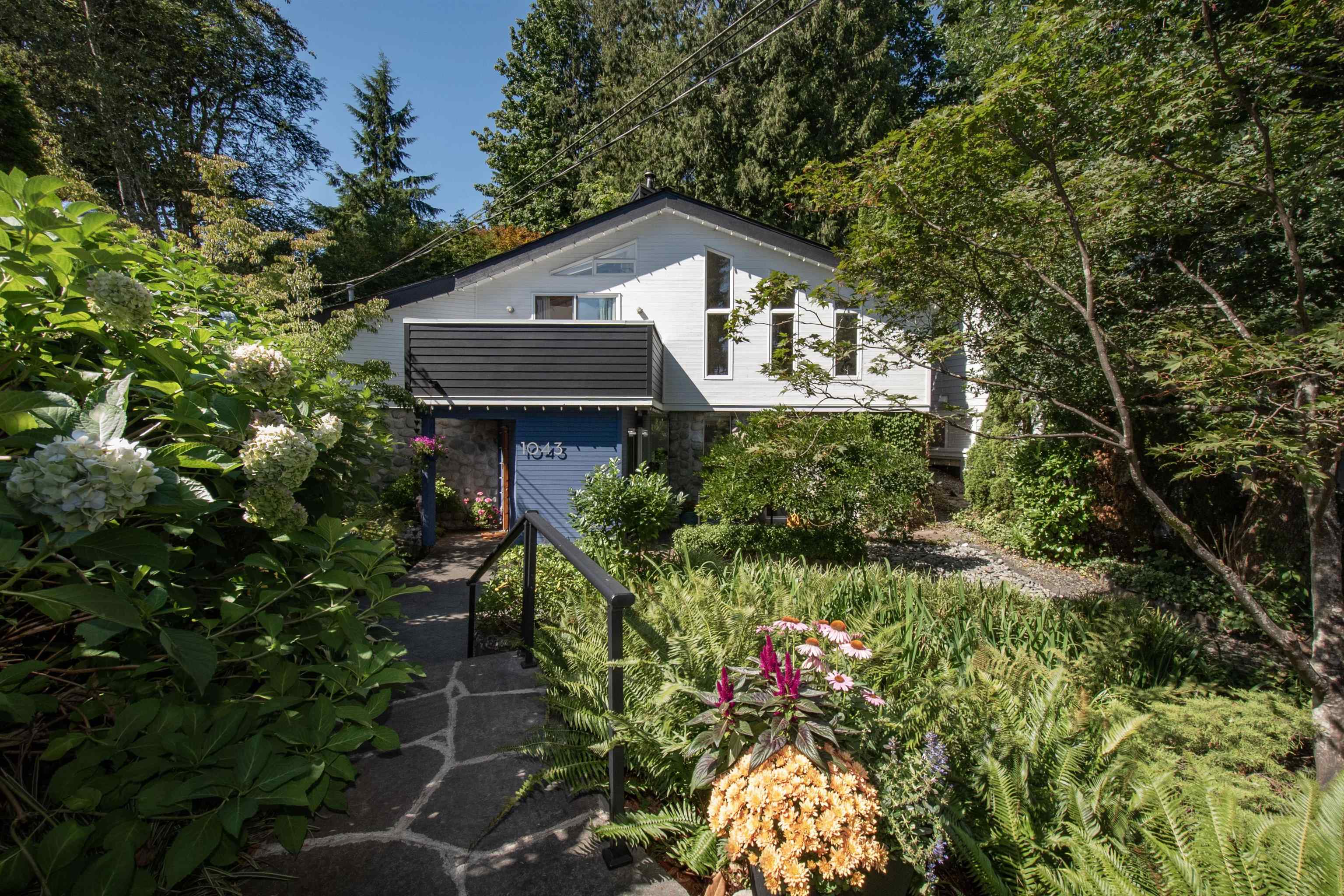 1043 KINLOCH LANE