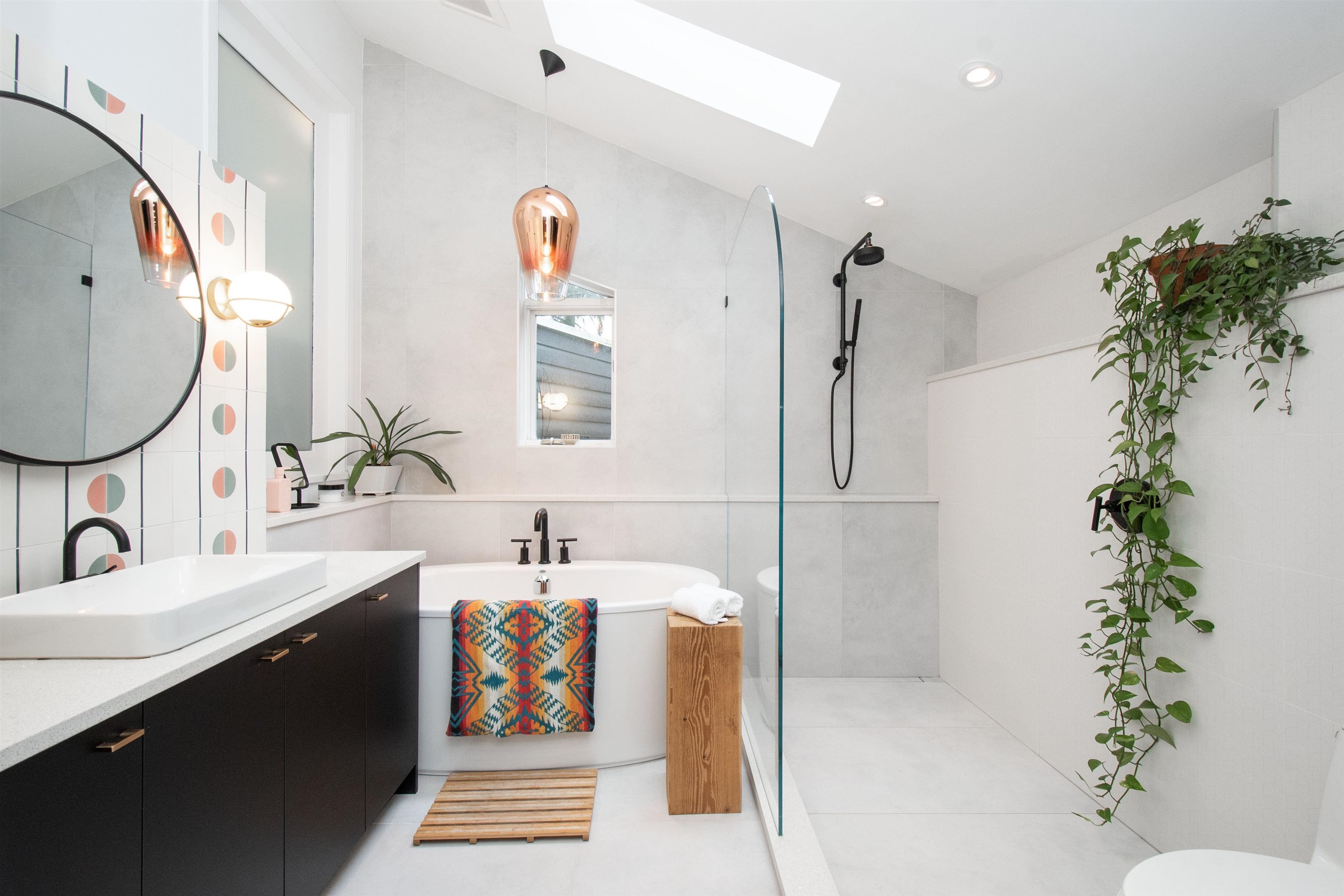 Listing image of 1043 KINLOCH LANE