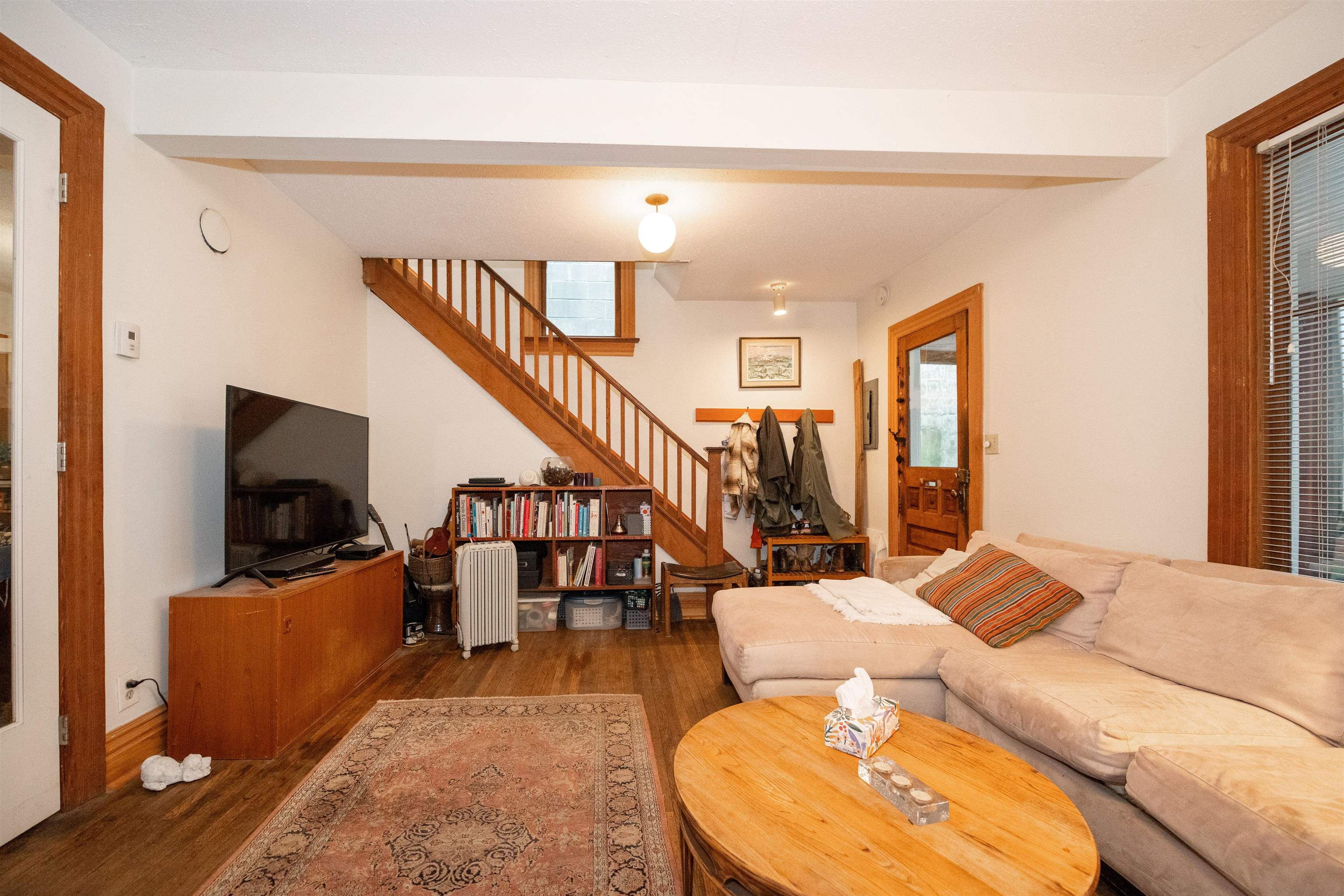 Listing image of 1828 TRIUMPH STREET