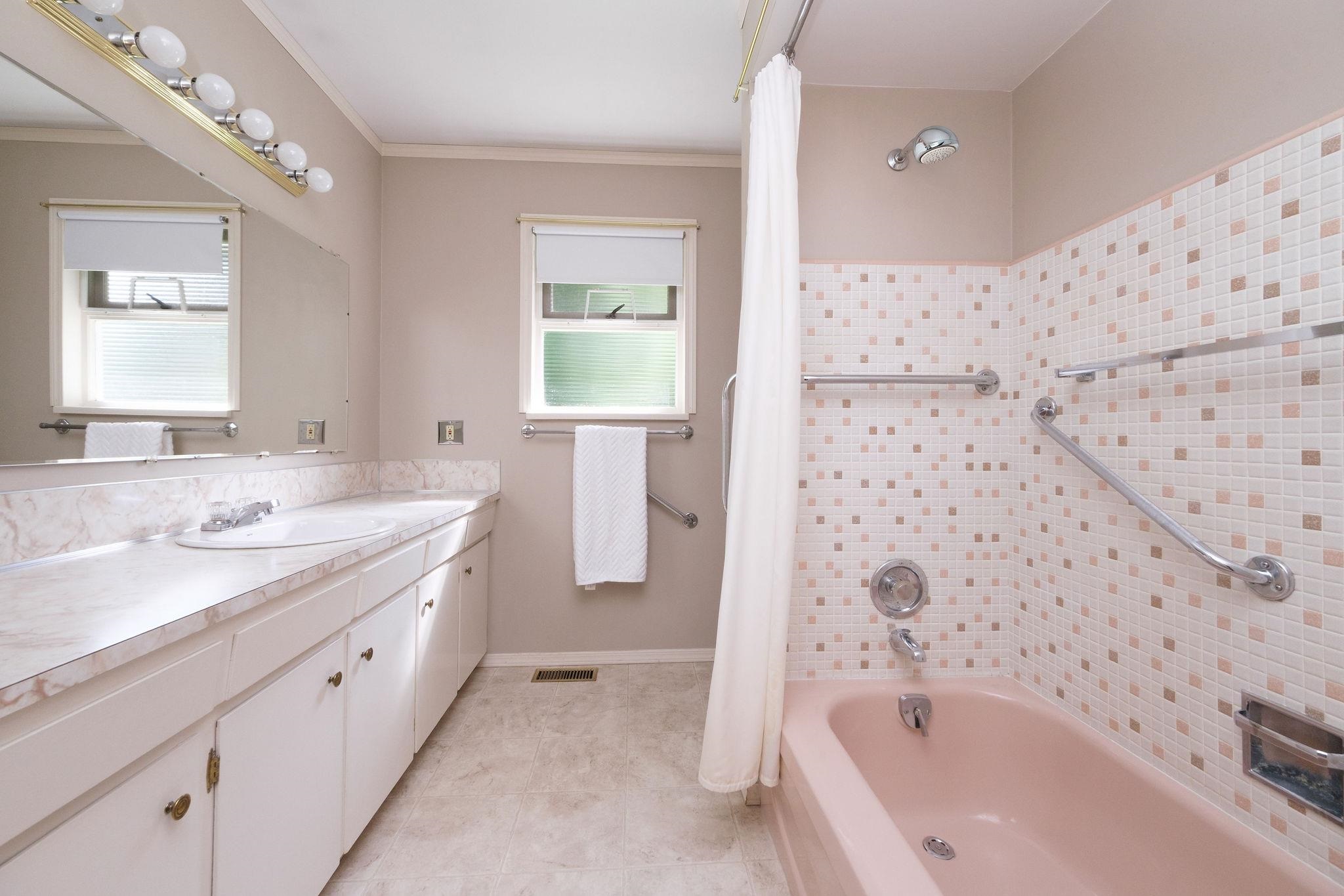 Listing image of 3166 DEL RIO DRIVE