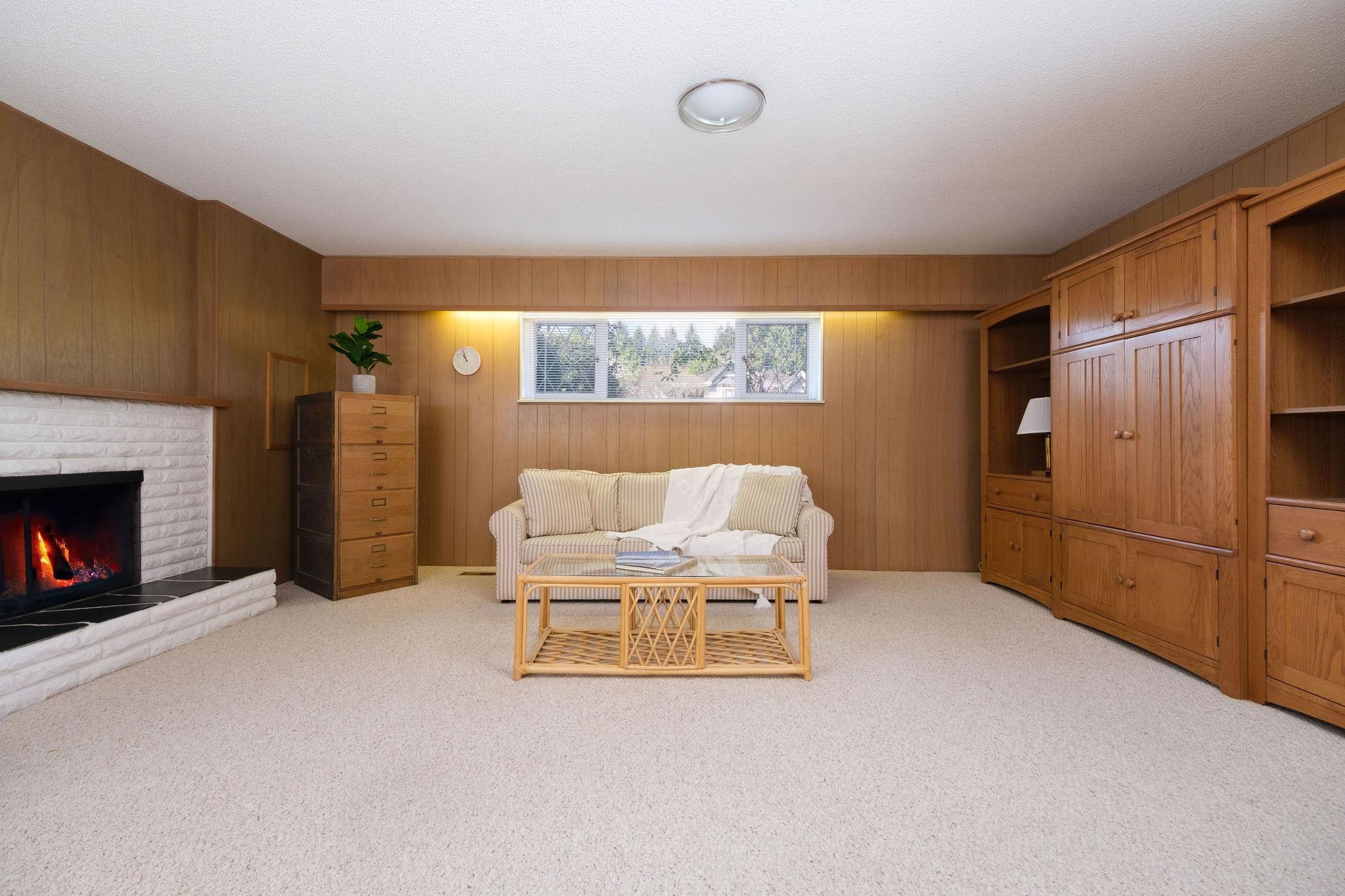 Listing image of 3166 DEL RIO DRIVE