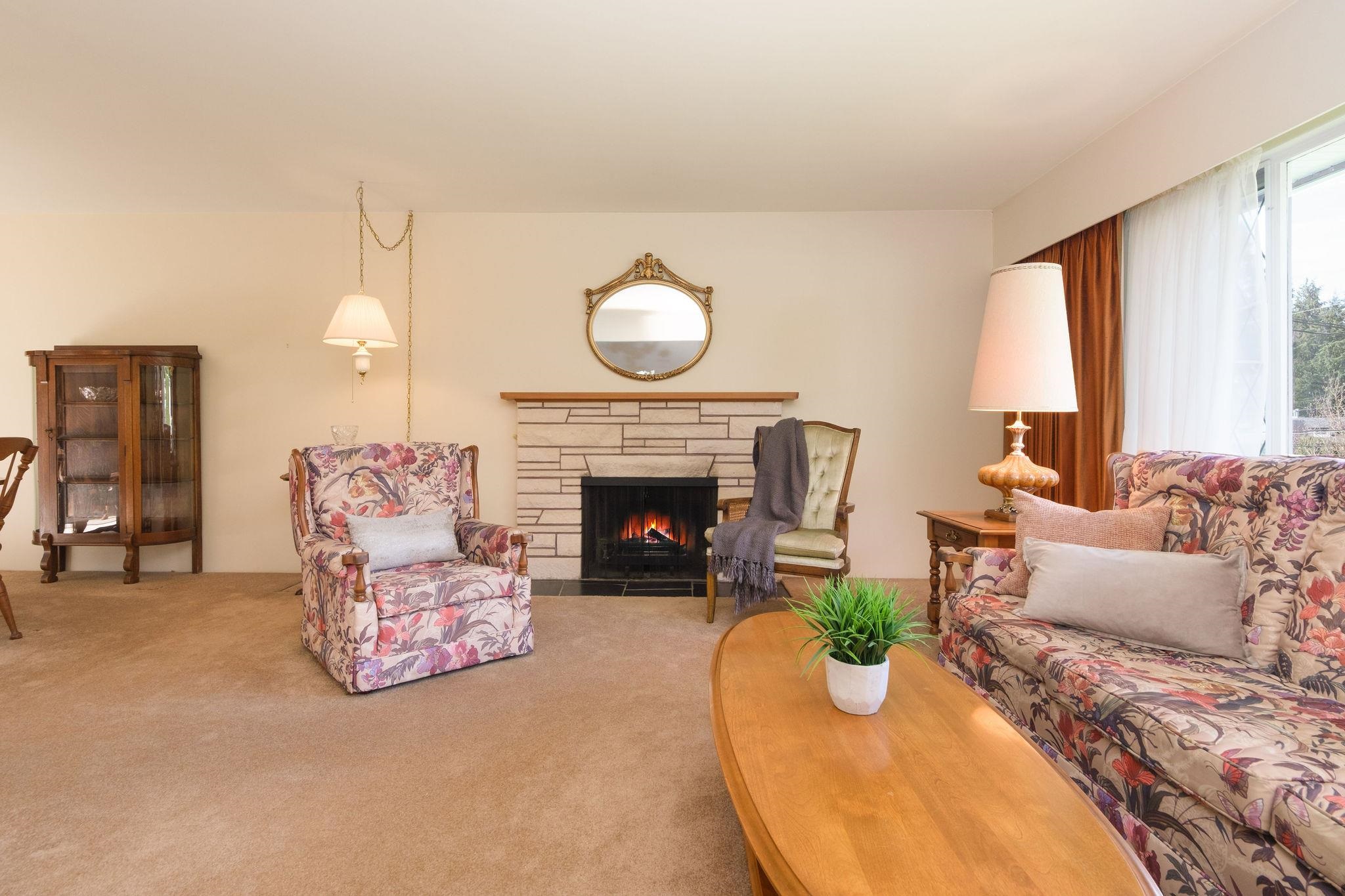 Listing image of 3166 DEL RIO DRIVE