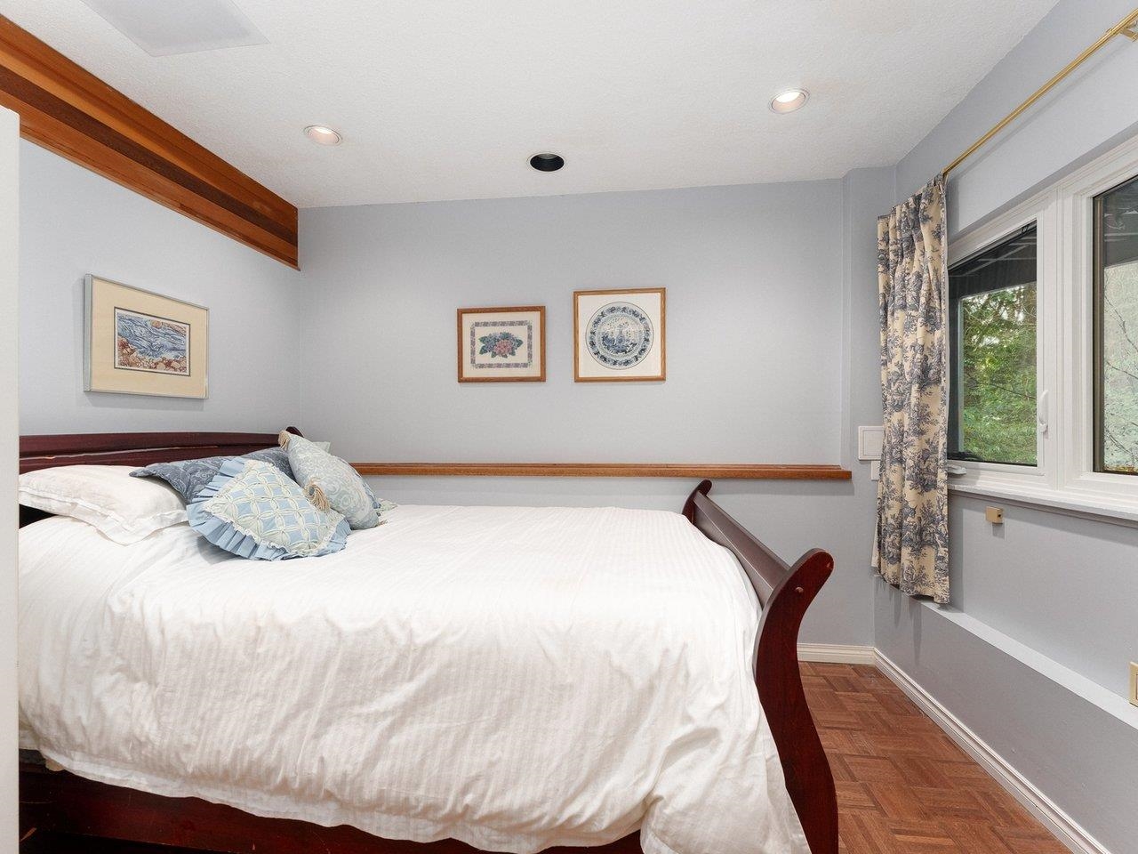 Listing image of 3821 SYMONDS ROAD