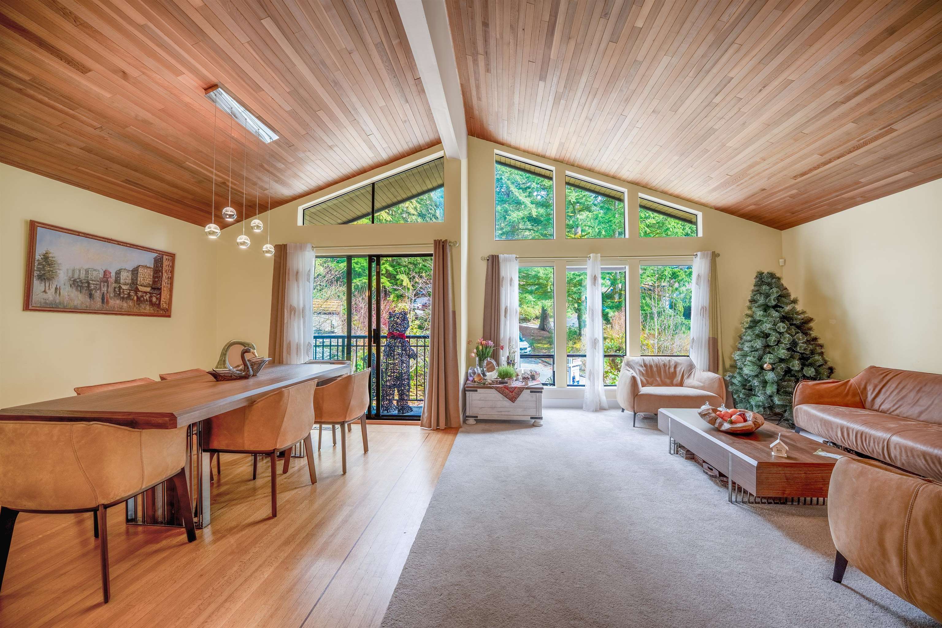 Listing image of 5535 HUCKLEBERRY LANE
