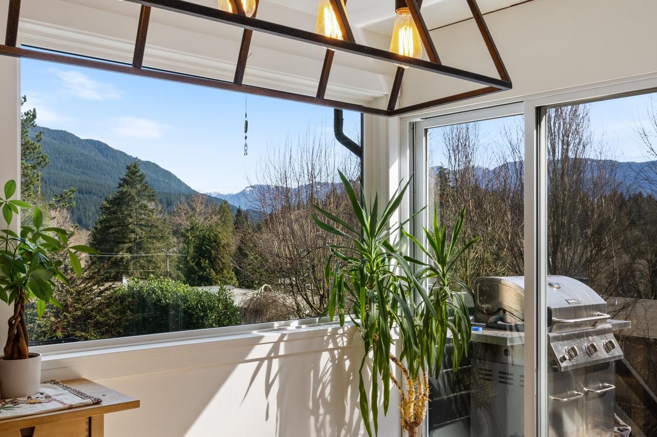 Listing image of 1110 DEEP COVE ROAD