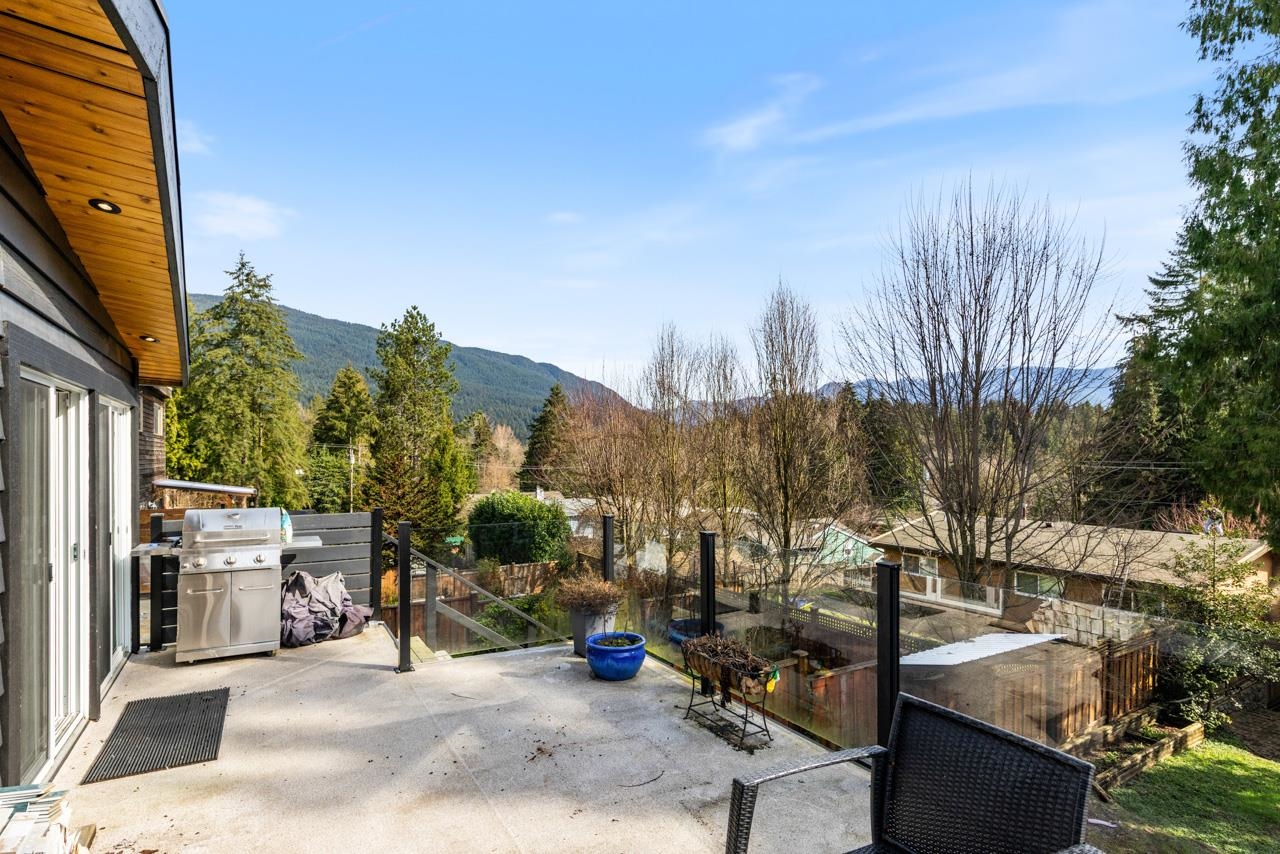 Listing image of 1110 DEEP COVE ROAD