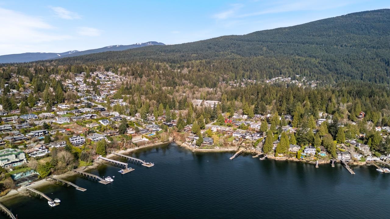Listing image of 1110 DEEP COVE ROAD