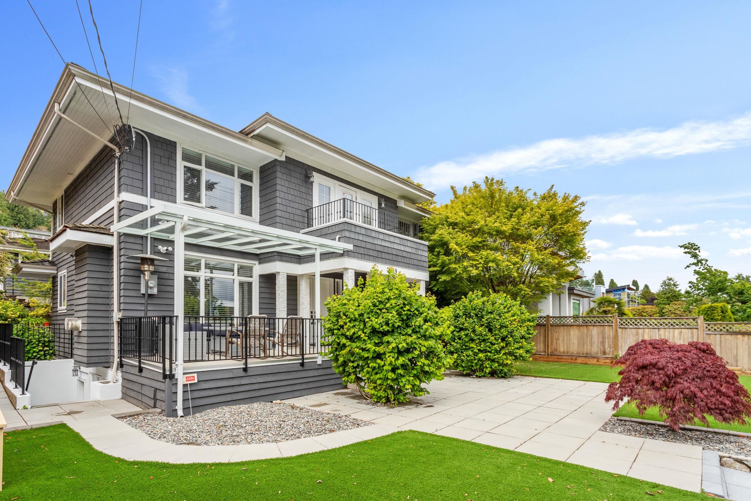 Listing image of 2459 MATHERS AVENUE
