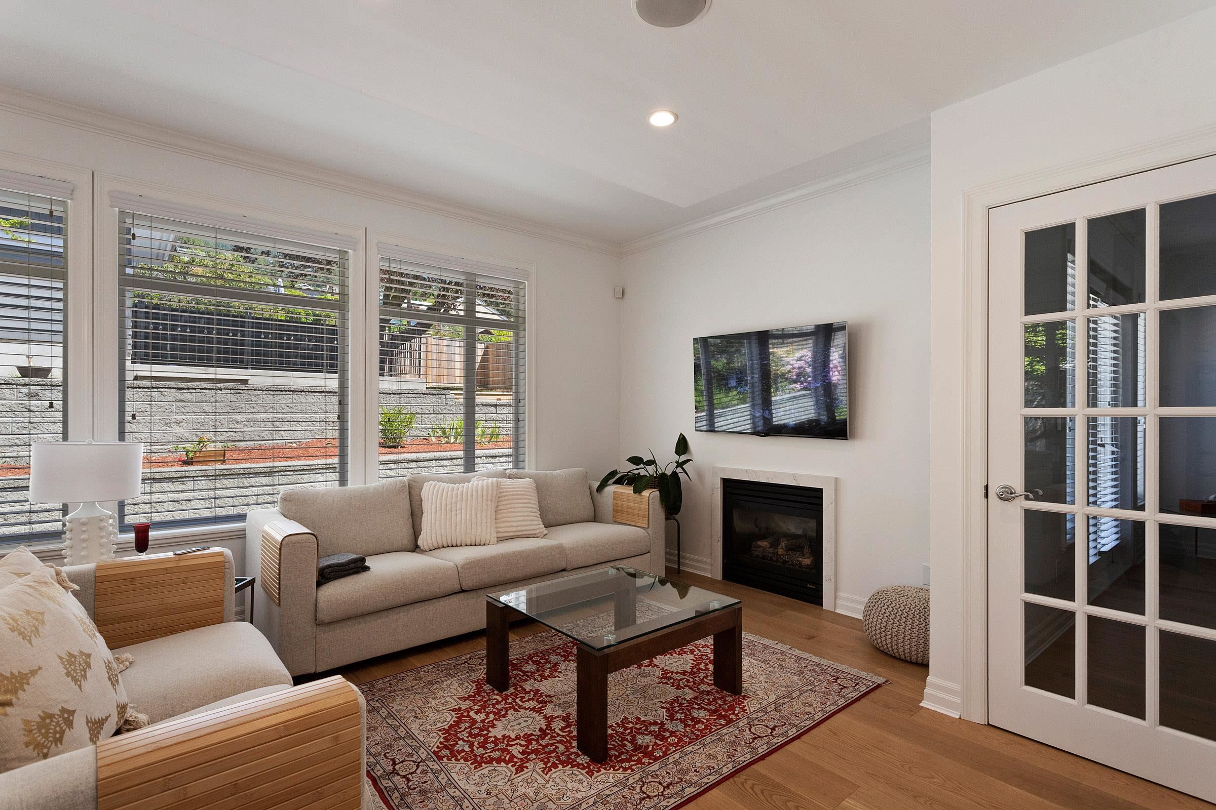 Listing image of 2459 MATHERS AVENUE