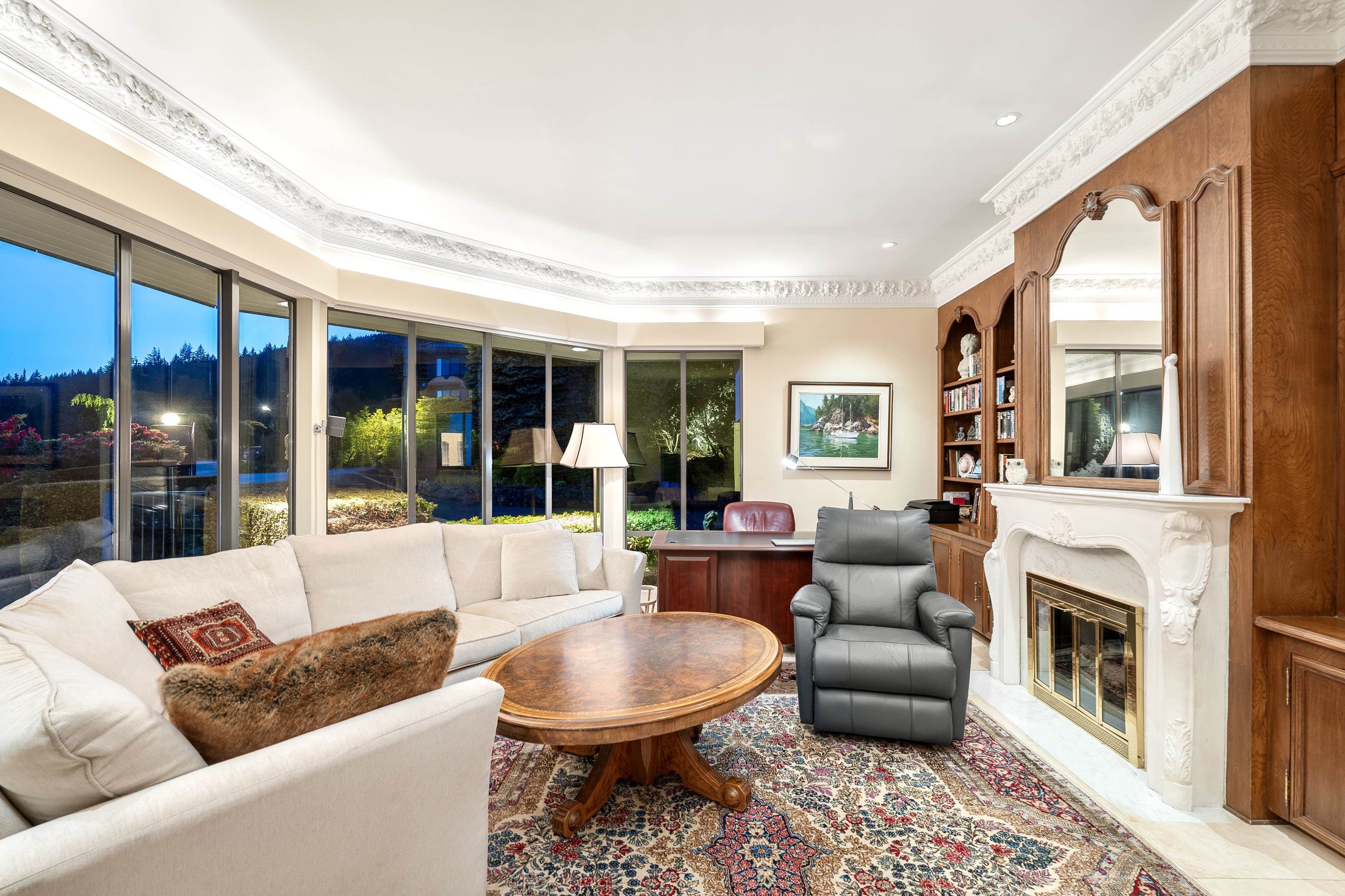 Listing image of 1485 CHARTWELL DRIVE