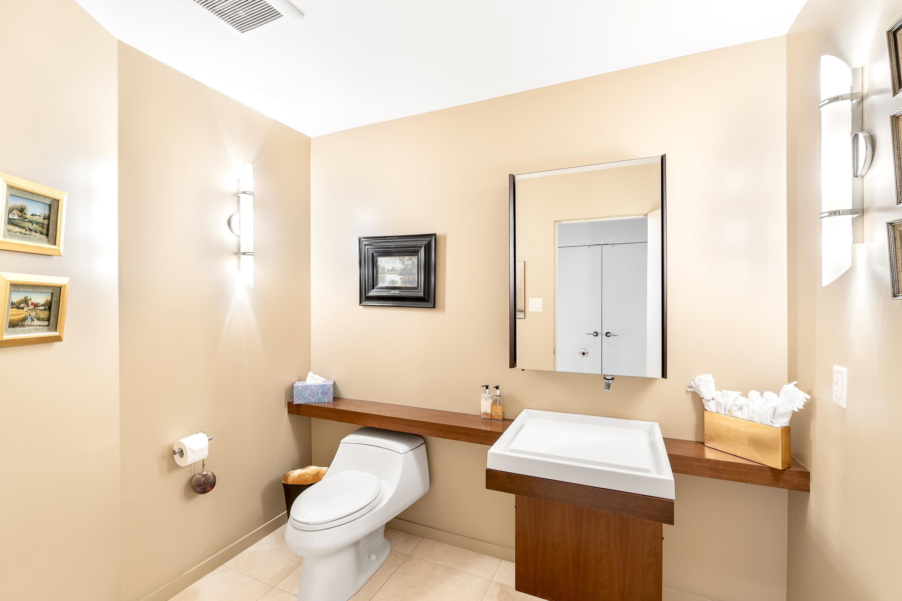 Listing image of 1485 CHARTWELL DRIVE