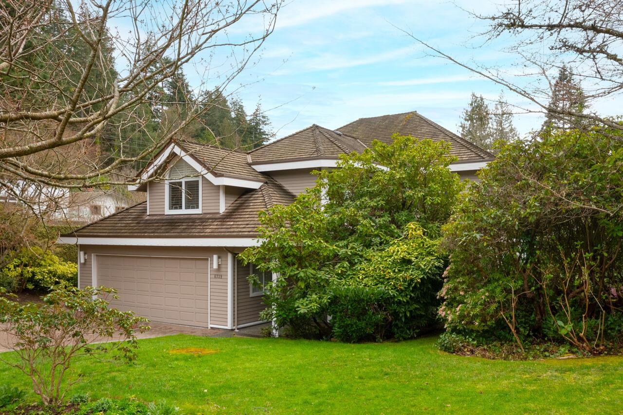 Listing image of 6739 DUFFERIN AVENUE