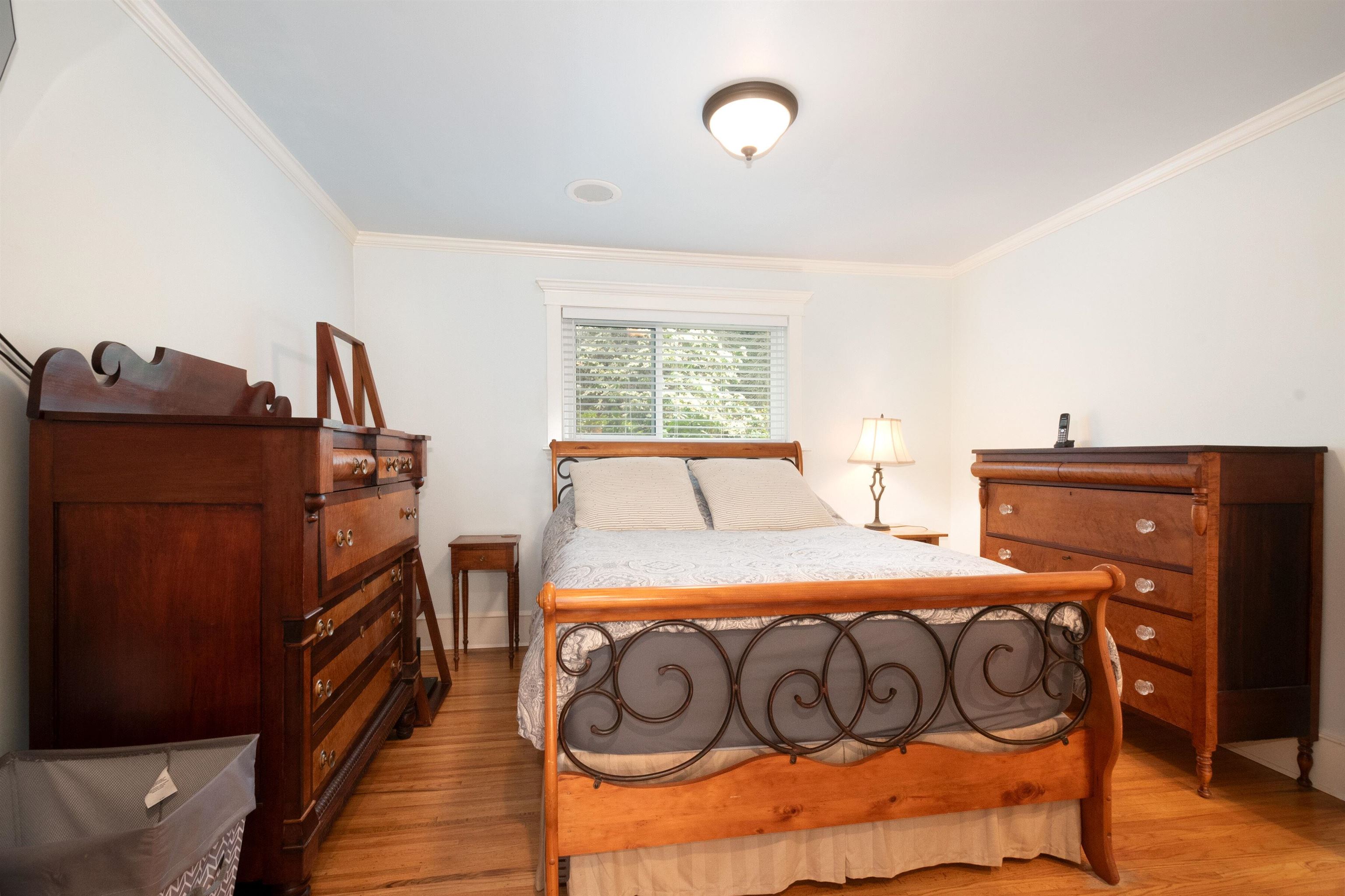 Listing image of 2288 RIVERSIDE DRIVE
